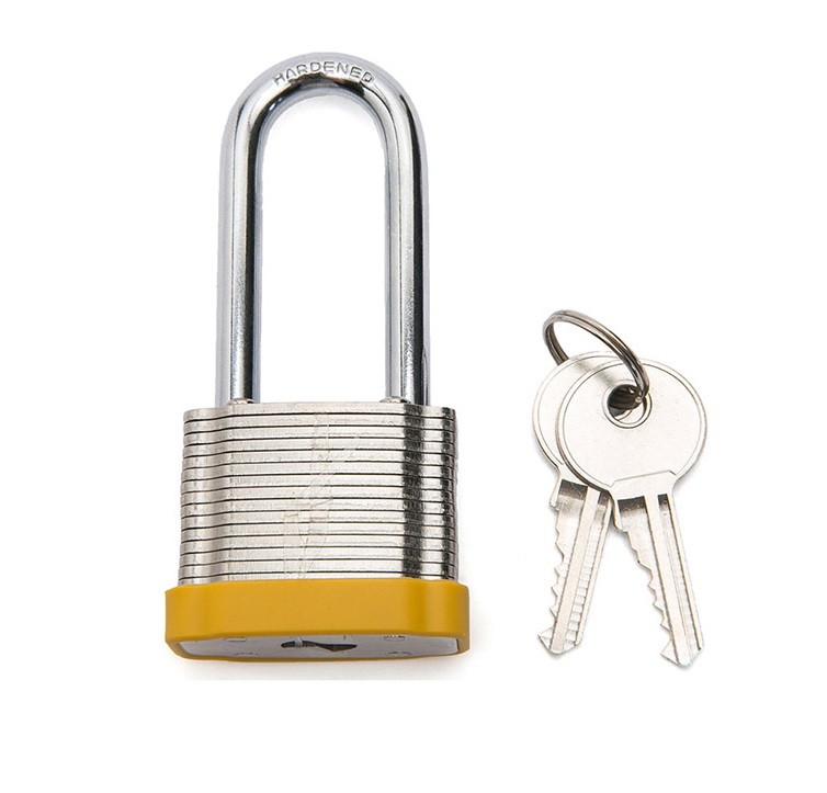 Замок из плакированной стали с цветным бампером Ø дужки 6,7 мм Замок из плакированной стали с цветным бампером Ø дужки 6,7 мм