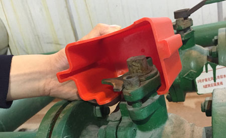 Блокиратор фланцевых шаровых вентилей BD-F08 Блокиратор фланцевых шаровых вентилей BD-F08